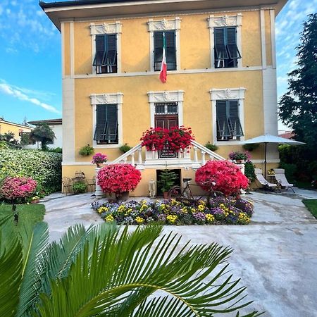 لوكا Villa San Donato B&B المظهر الخارجي الصورة
